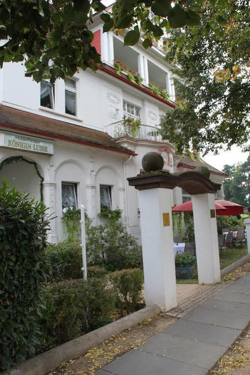 Hotel Villa Konigin Luise Bad Pyrmont Exterior foto